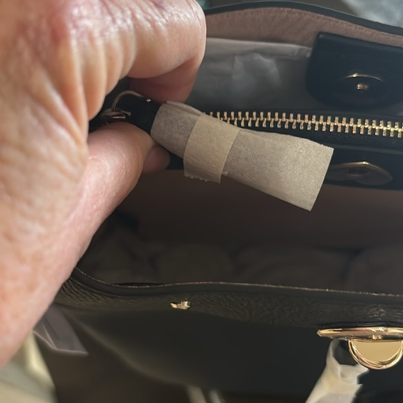 NWT Kate Spade large pebbles leather bucket - Picture 7 of 9